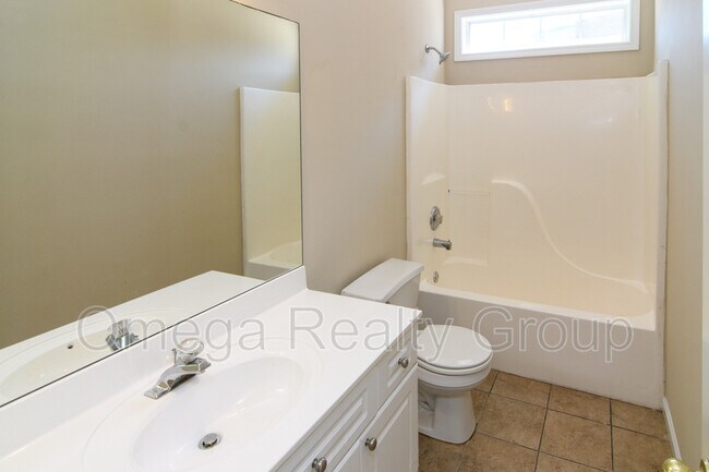 Building Photo - 503 Enclave Cir