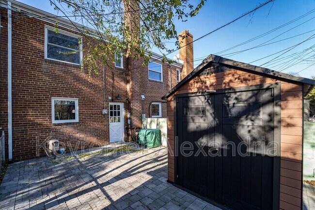 Building Photo - 133 Mt Vernon Ave