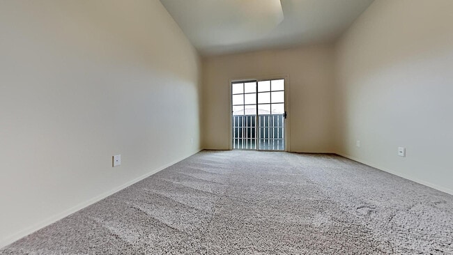 Building Photo - 4703 E Waterman St