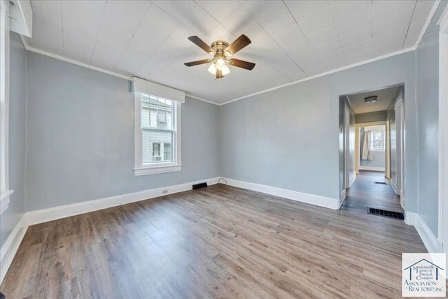 Building Photo - 611 Watt St
