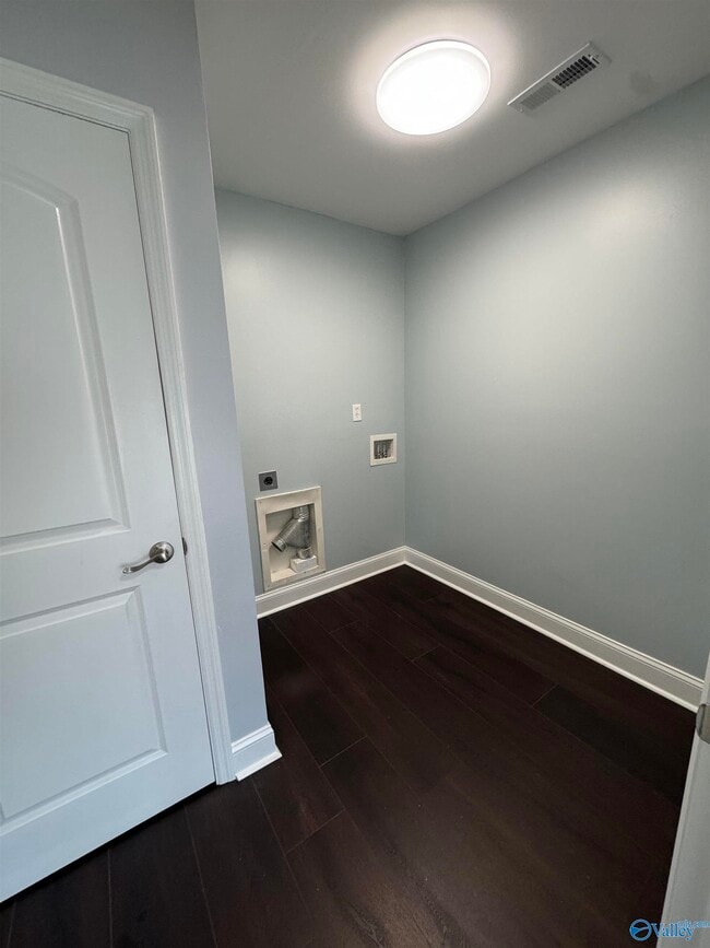 Building Photo - 212 Grantham Cir