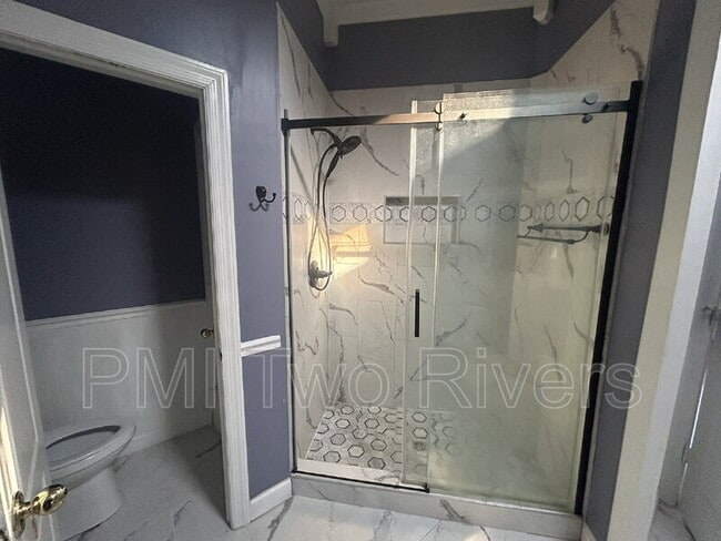 Building Photo - 2820 Chapelwood Dr