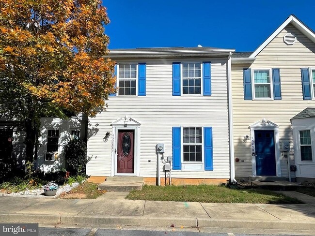Building Photo - 45288 Rumsford Ln