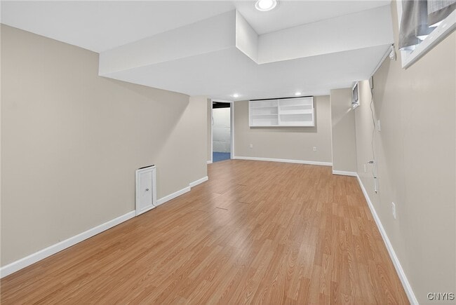 Building Photo - 111 Patricia Ln