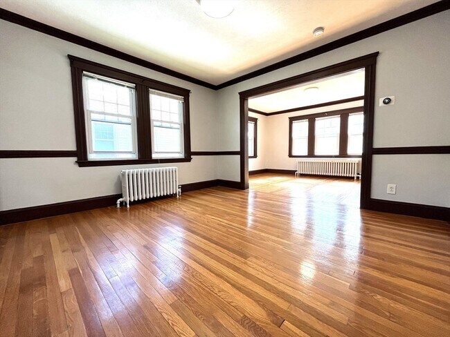 Building Photo - 130 Grove St