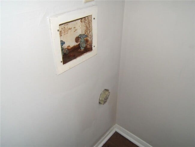 Building Photo - 4701 Flat Shoals Rd
