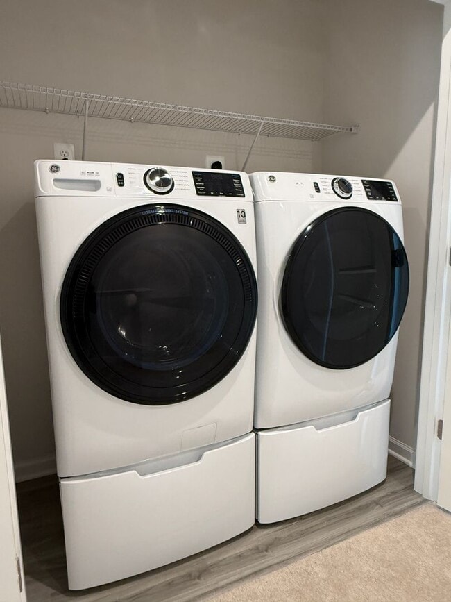 Building Photo - Luxury 3BR Townhome in Shipley Homestead | Quartz Kitchen, Fireplace & 2-Car Garage