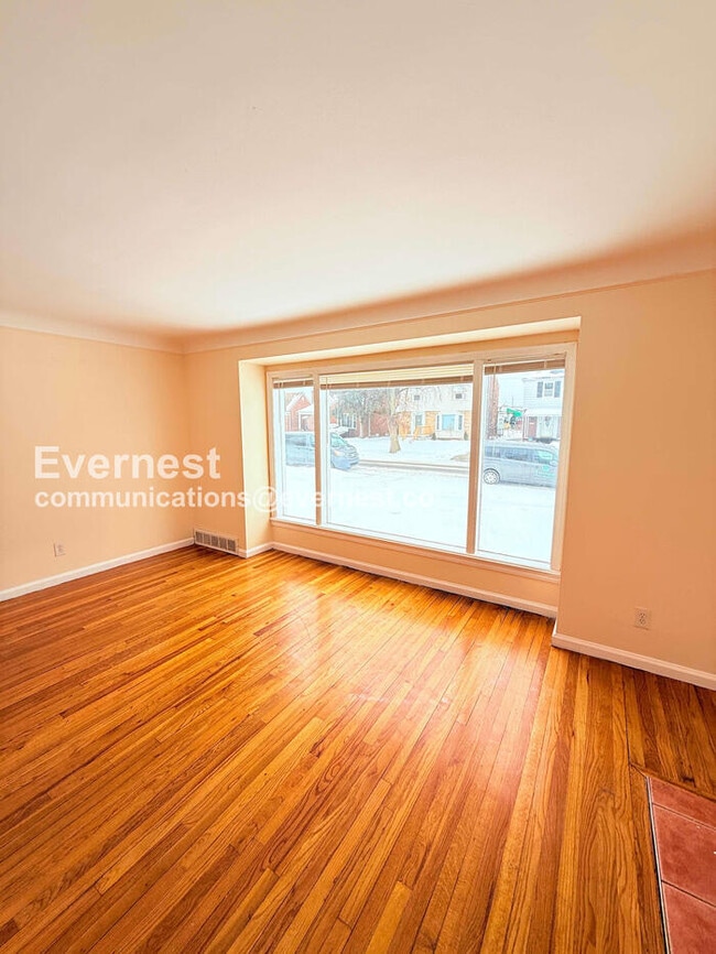 Building Photo - 8034 Hartwell St