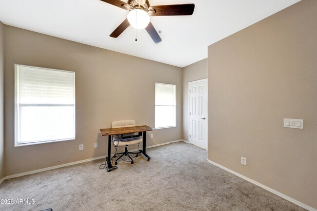 Building Photo - 2950 W Louise Dr