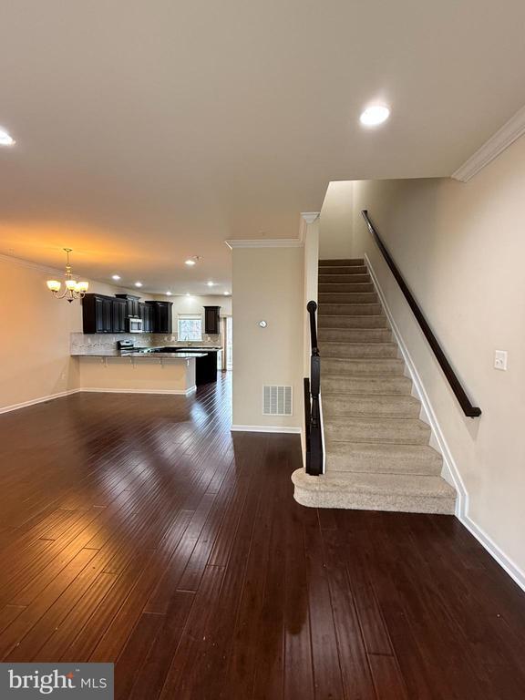 Building Photo - 7018 Foxton Way