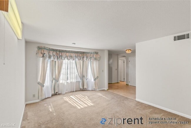 Building Photo - 4 br, 3 bath House - 493 Altamont Drive, M...
