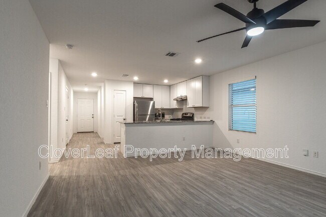 Building Photo - 5507 Basil Chase