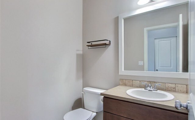 Building Photo - 14420 99th Ave SE