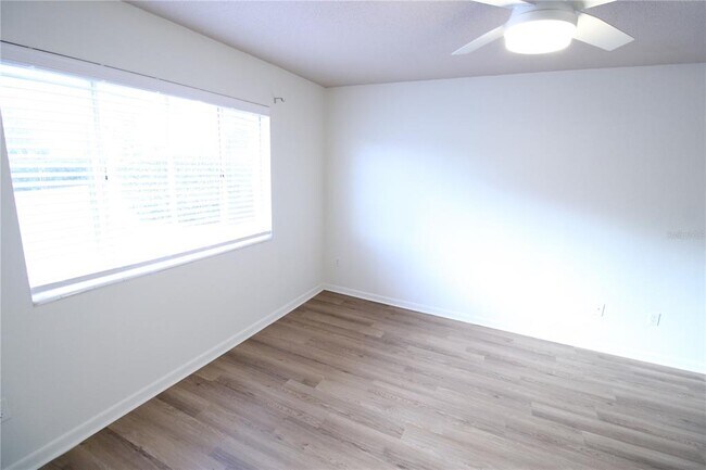 Building Photo - 507 NW 39th Rd