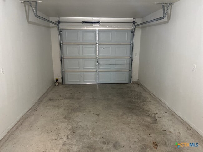 Building Photo - 3205 Baldwin Loop