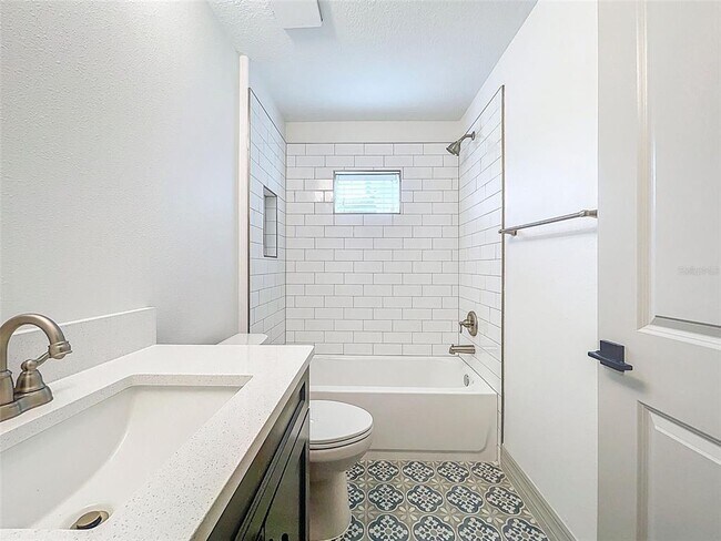 Building Photo - 4811 Cypress Clb Pl