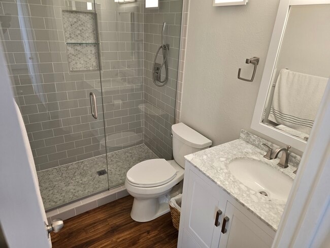 Building Photo - 2415 S Xanadu Way