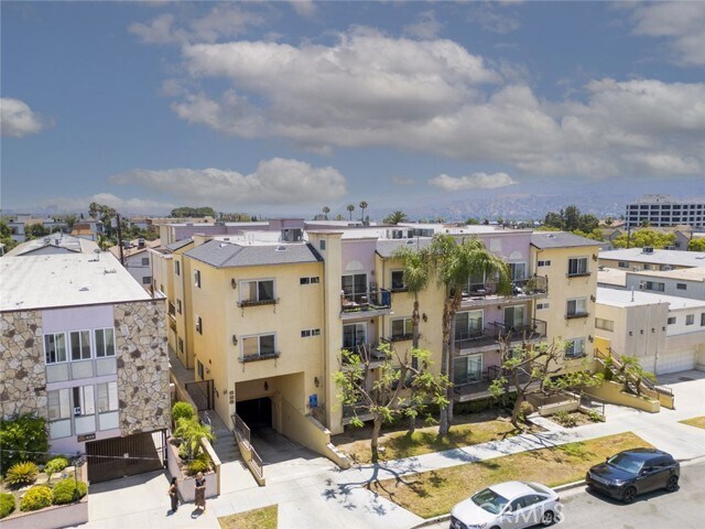 Building Photo - 626 E Orange Grove Ave