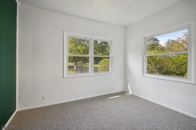 Building Photo - 82 Park Pl