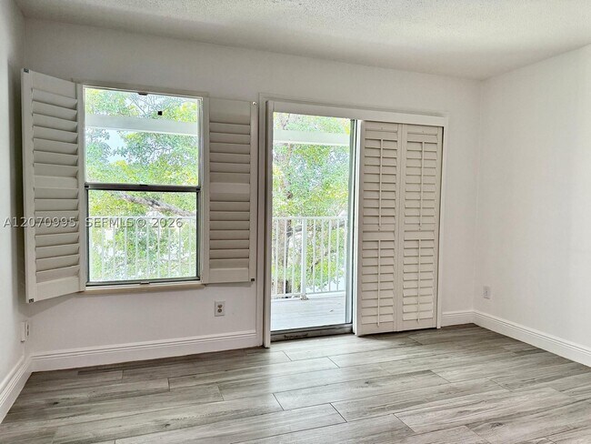 Building Photo - 277 Cypress Point Dr