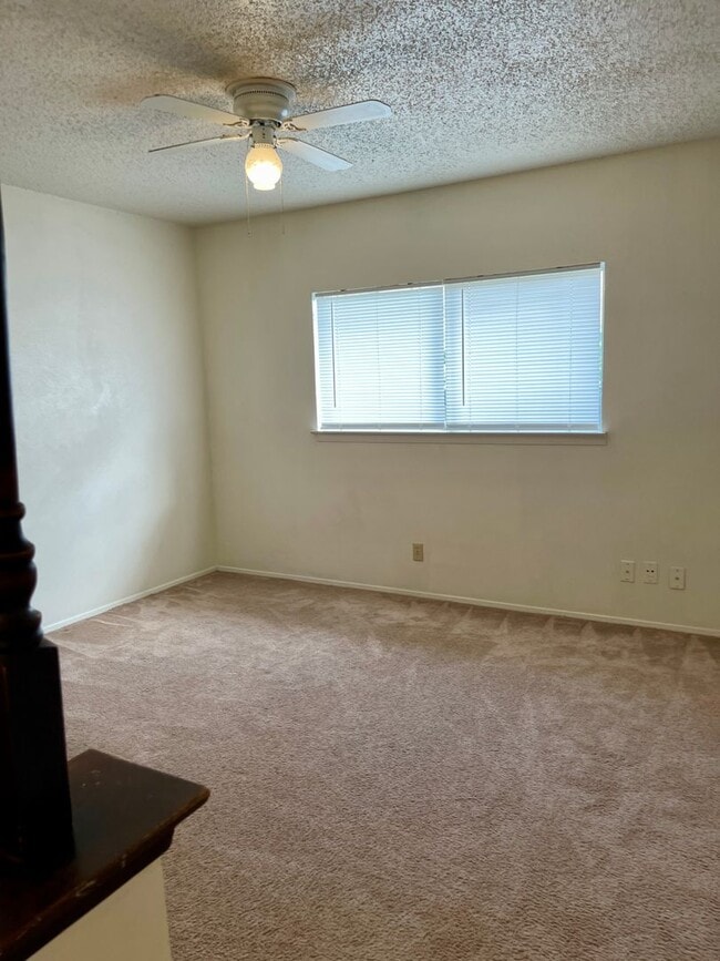 Building Photo - 7310 Sage Oak