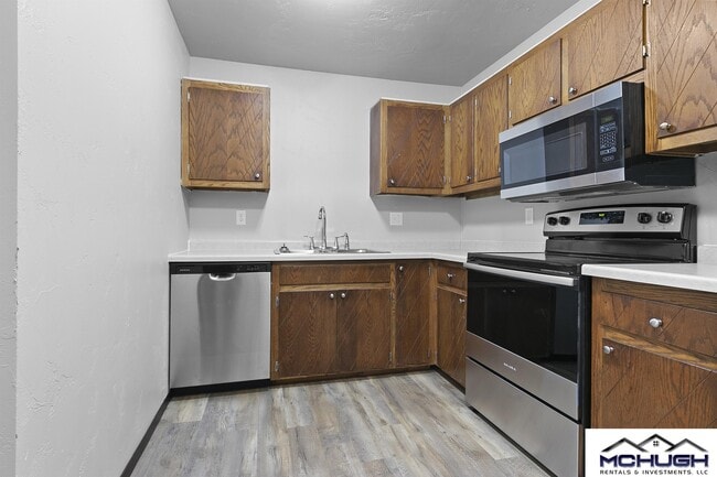 Building Photo - 534 Southridge Dr