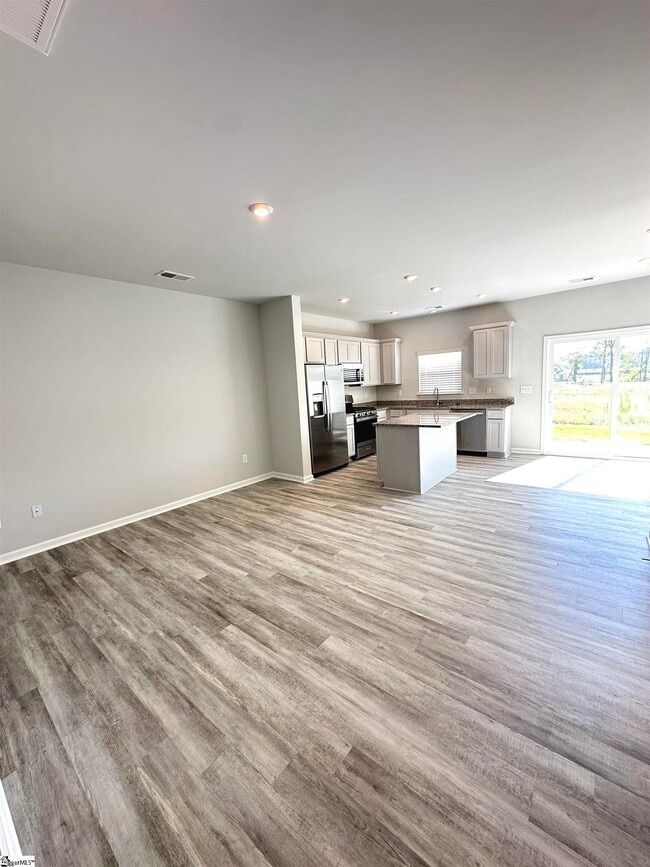Building Photo - 118 Randwick Ln