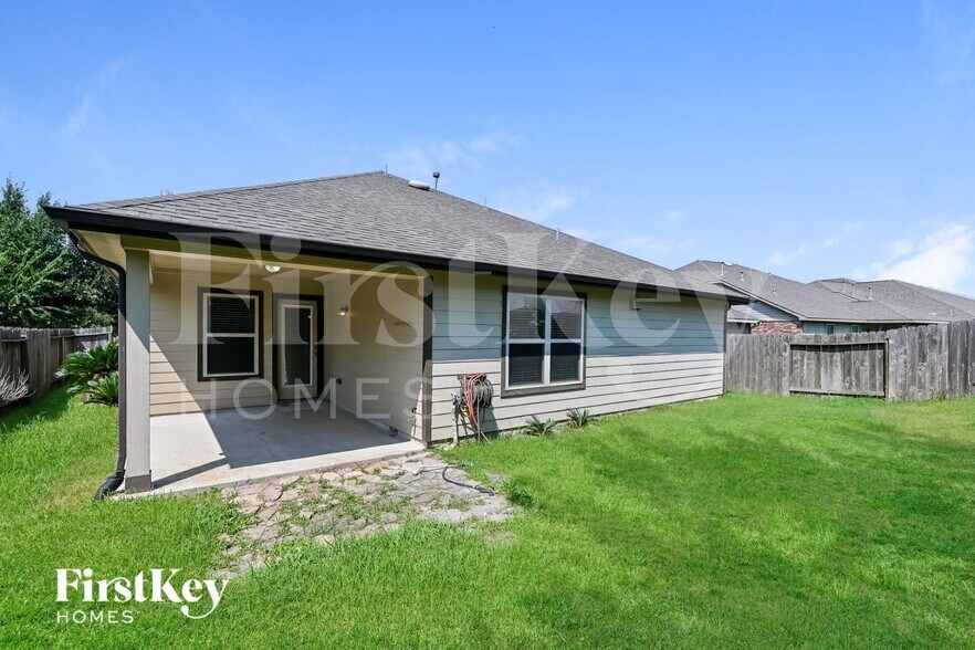 Building Photo - 17914 Chelsea Dell Drive