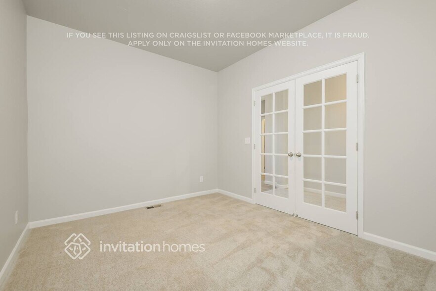 Building Photo - 1055 Long Meadows St