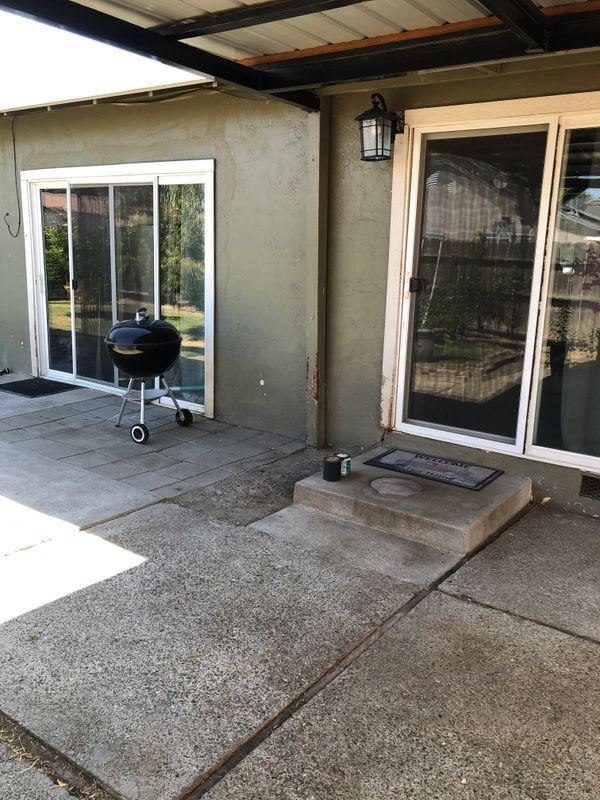 Building Photo - 249 E Los Felis Ave