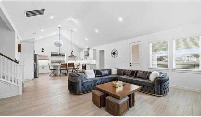 Building Photo - 2646 Wastelbread Ln