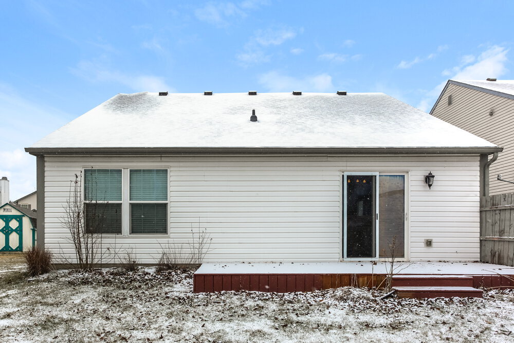 Building Photo - 1120 Central Park Blvd N