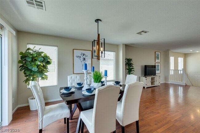 Building Photo - 304 Windsor Ridge Ave