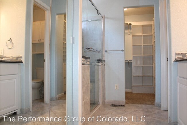 Building Photo - 4 br, 3 bath House - 4214 Getaway Place
