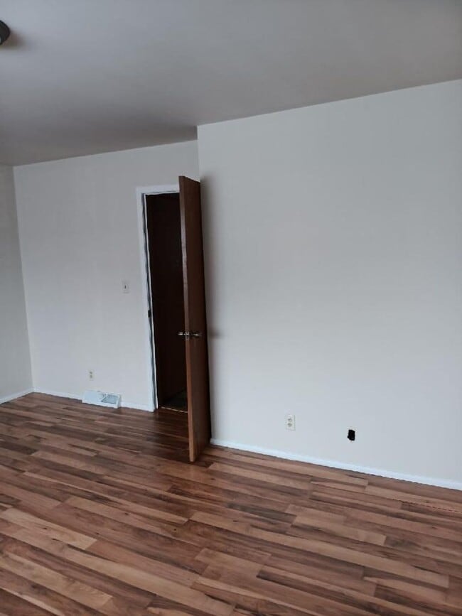 Building Photo - 4209 Good Hope Rd