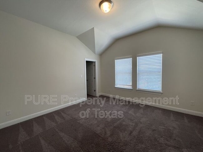 Building Photo - 716 Expedition Way