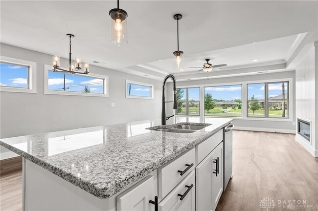 Building Photo - 1160 Waterloo St