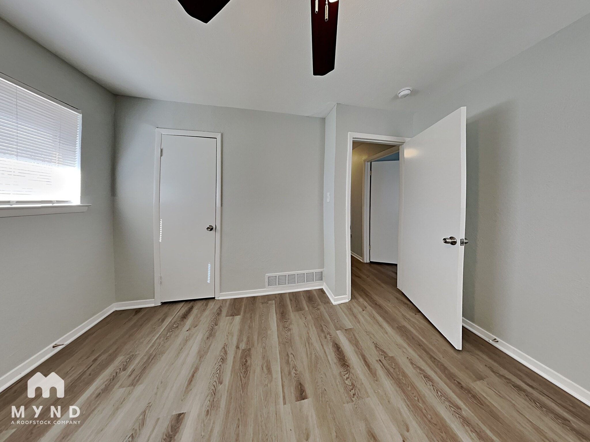 Building Photo - 4245 Larson Ln