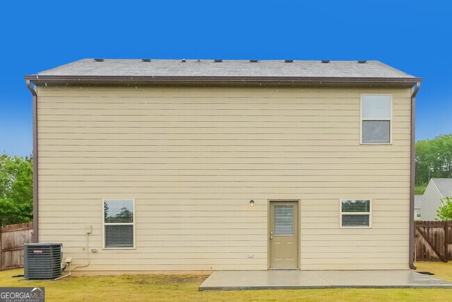 Building Photo - 20 Culver Ridge Dr
