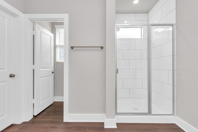 Building Photo - The Linden – Modern Comfort Meets Resort-Style Living