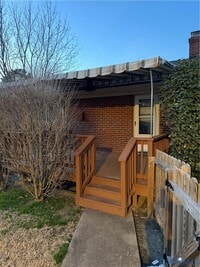 Building Photo - 9131 Mapleview Ave