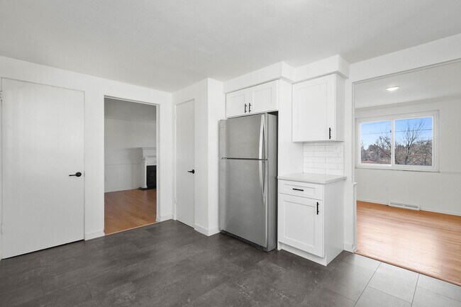 Building Photo - AVAILABLE BY JULY 3RD!! STUNNING 3-BEDROOM HOME IN PENN HILLS!