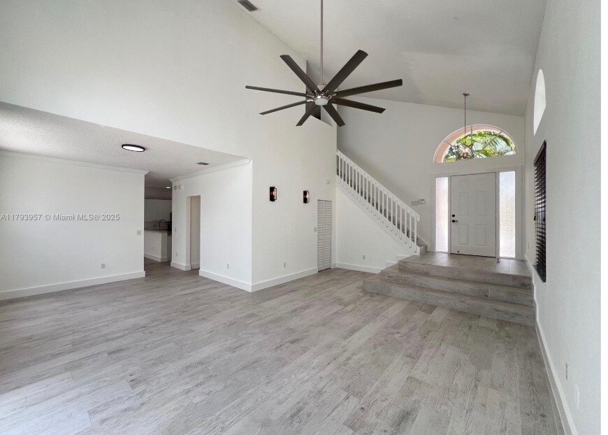 Building Photo - 725 NW 156th Ave