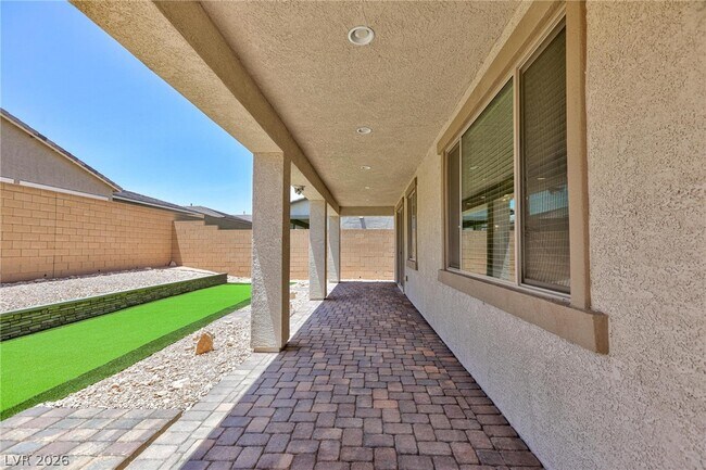 Building Photo - 10117 Heron Lake Ave