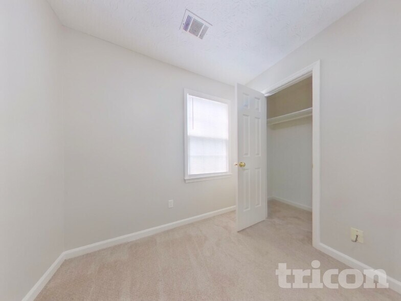Building Photo - 2913 Meadowsweet Trail
