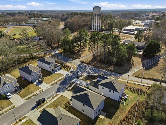 Building Photo - 21 Golden Eagle Pkwy