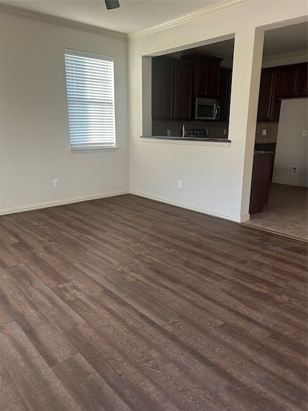 Building Photo - 6852 Pascal Way
