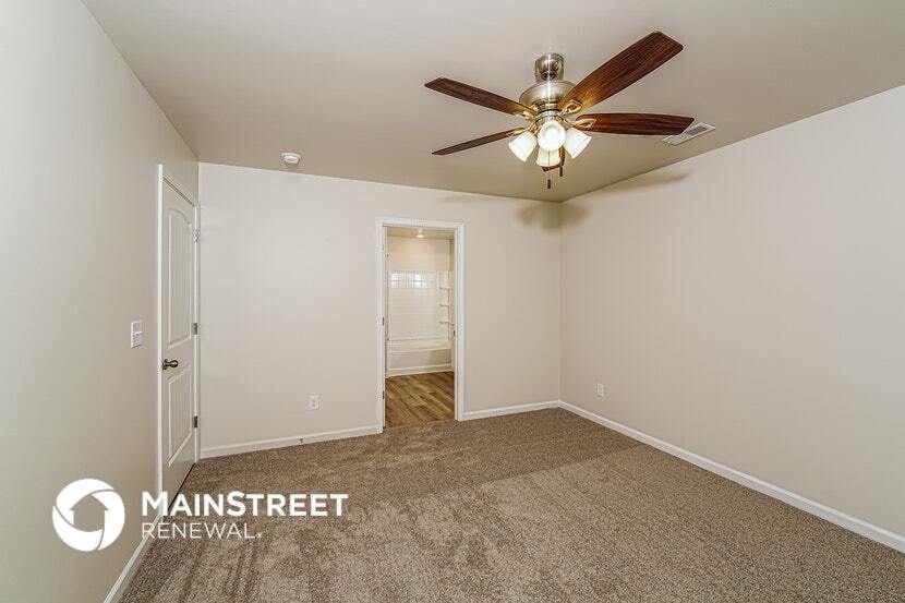 Building Photo - 728 Fish Camp Rd