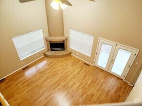 Building Photo - academy west 3 bedooms 2,5 baths