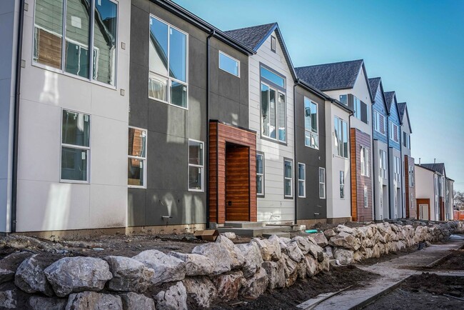 Interior Photo - Woods Rose Apartments